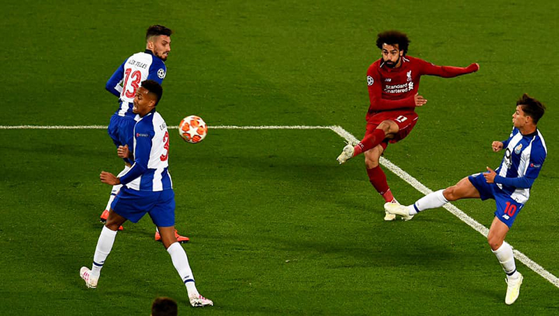 اللاعب محمد صلاح أثناء مباراة ربع النهائي ضد بورتو البرتغالي 10 نيسان 2019 (صفحة اللاعب على فيس بوك)