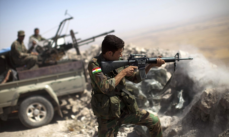 Syrian Democratic Forces near the town of Ain Issa city north of Raqqa (AFP)