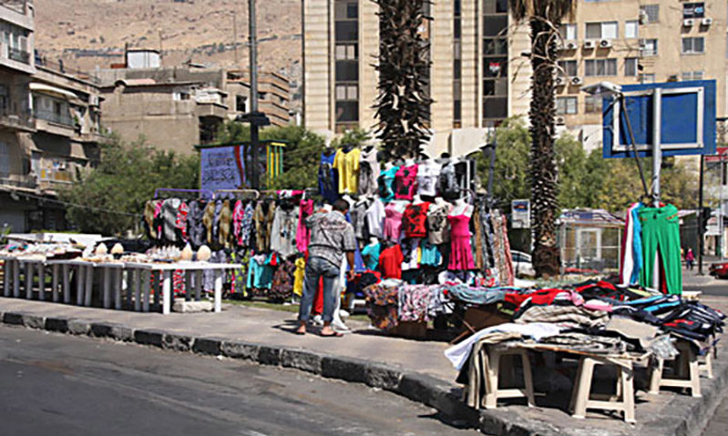 Street vendors spreading in Damascus streets (Alkhabar TV channel)