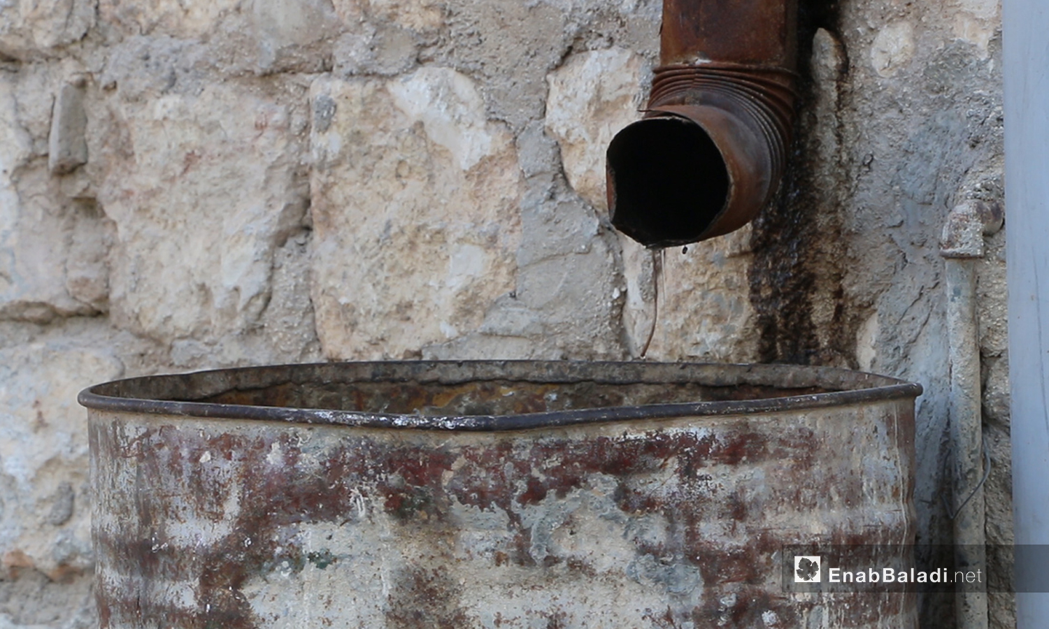 Water does not flow through the water distribution network in the village of Kurin in the southern countryside of Idlib - October 2020 (Enab Baladi-Anas al-Khouli)
